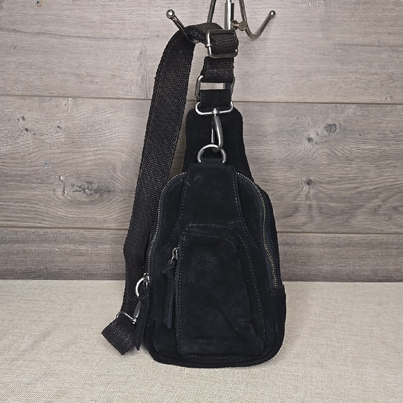 Free People Handbags - Free People Hudson Suede Sling Shoulder Bag